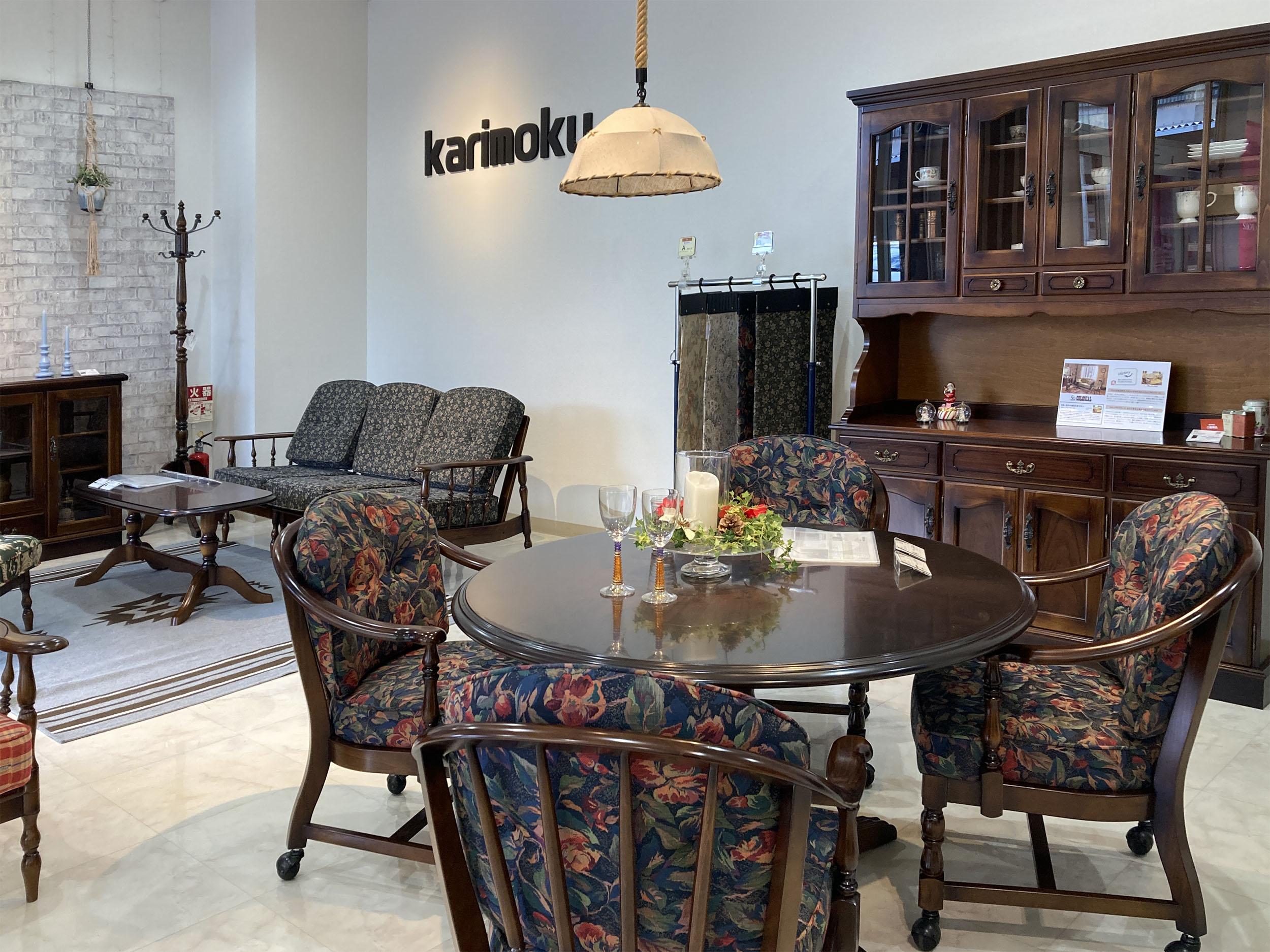 １Fエントランス・ シーズンコーディネート